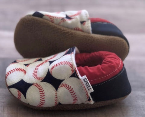 Baseball Trendy Baby Moccs
