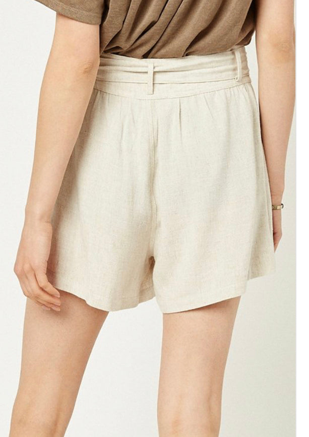 Cream Linen Shorts (S-L)
