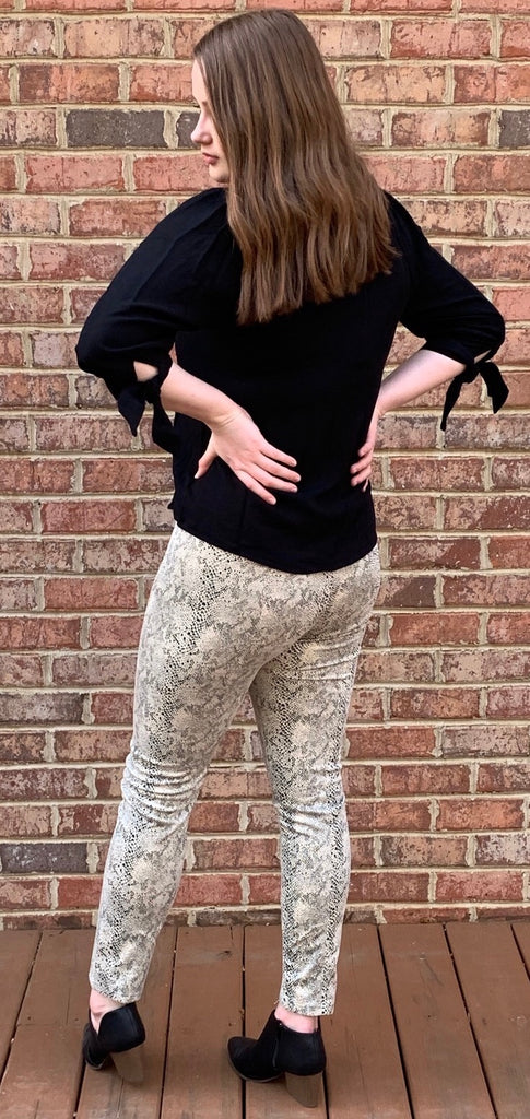 Buttons & Bows Blouse (S-3XL)