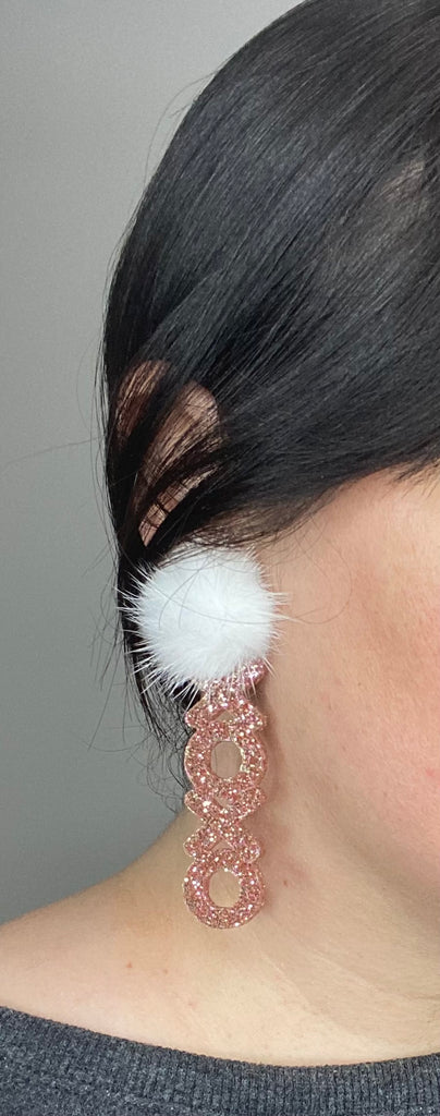 Valentine’s Day Beaded XOXO Earrings