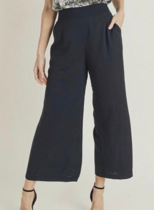 Cropped Black Pants